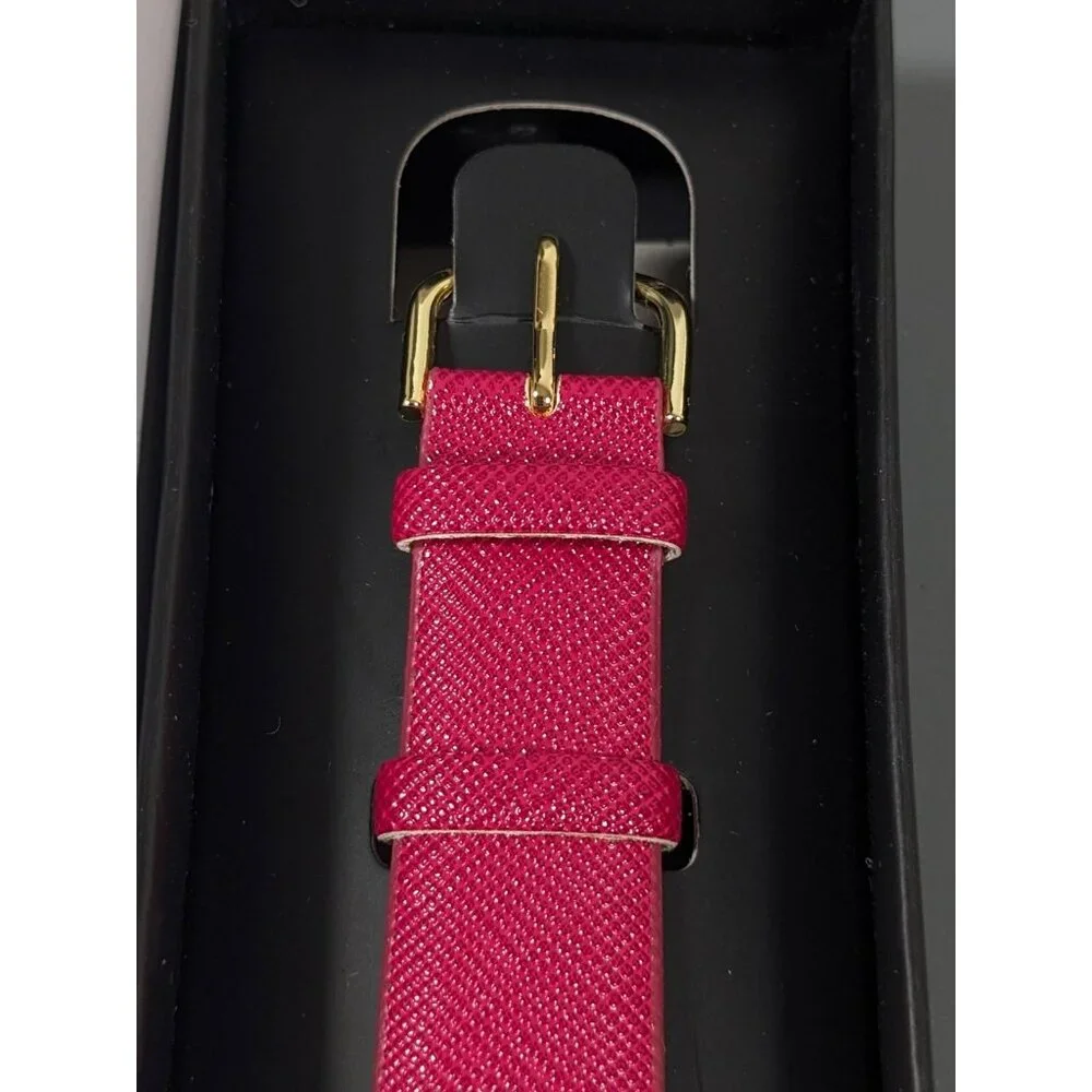 Avon Aurora Strap Watch Pink‎ Faux Leather Textured Gold Tone Classic